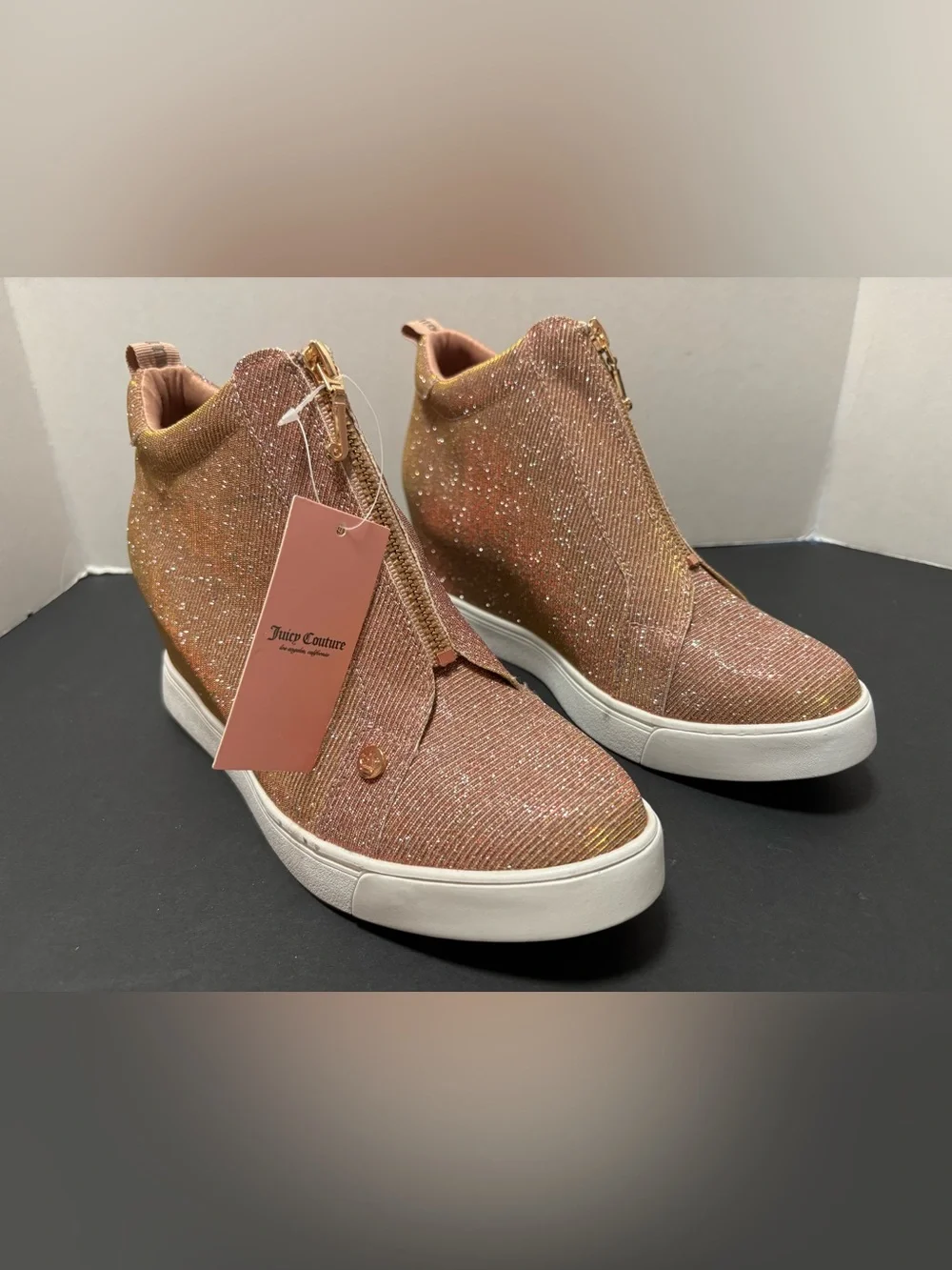 Juicy Couture JC-Joanz Blush Glitter Wedge Sneakers NWT 8.5